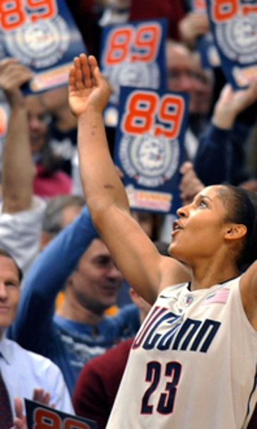 Maya Moore hopes UConn shatters own record winning streak